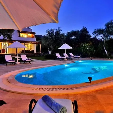 Villa Acar בודרום