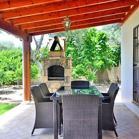 Villa Acar וילה *